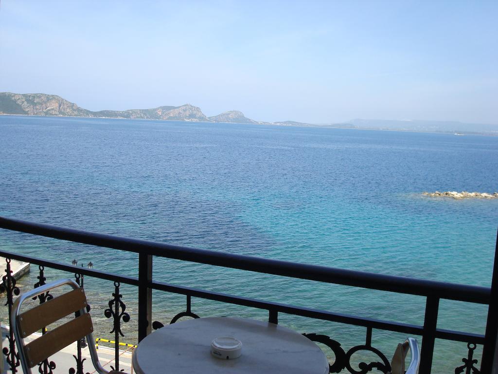 Hotel Miramare Pylos Luaran gambar